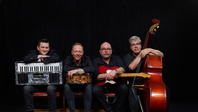 8 to the Bar | Quartett